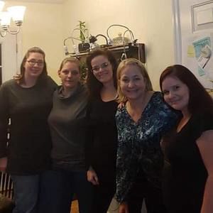 Meet your Posher, Crystal